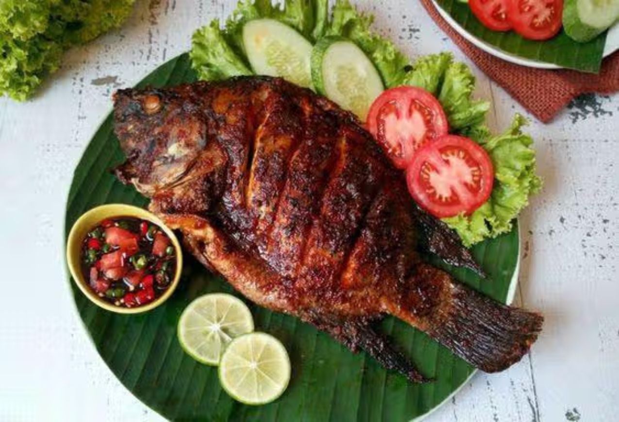 Ikan Bakar Makinbar: Rasa Autentik yang Menggoda di Jantung Cilacap